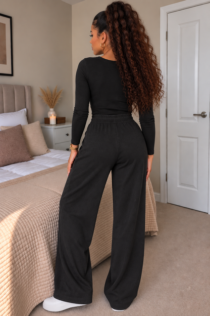 Knitted trousers