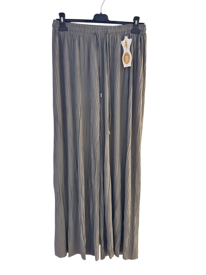 Soft Pleated Wide Leg Trousers