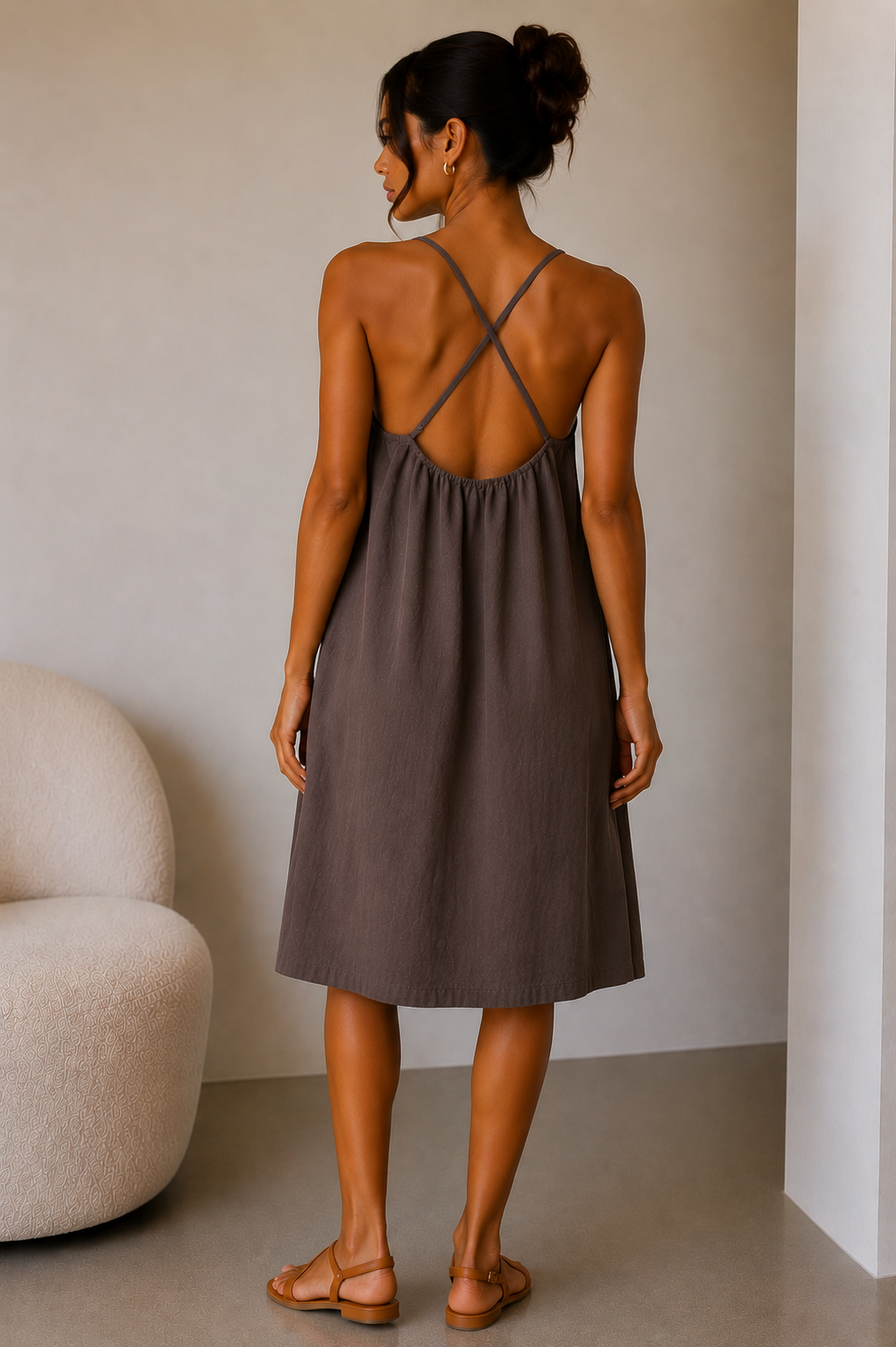 Necklace Detail Midi Dress | HerEdits