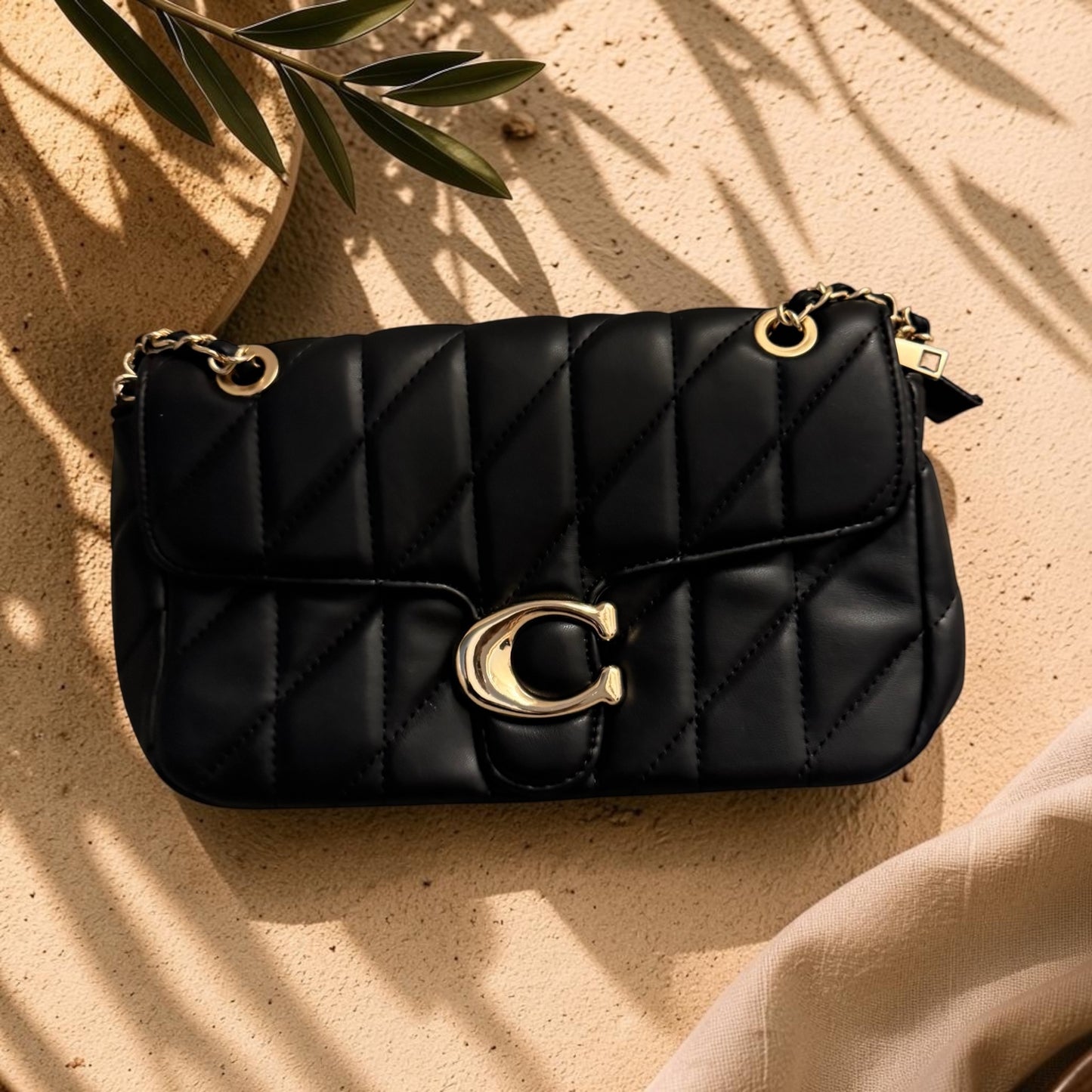 Signature Lock Quilted Chain Bag | HerEdits